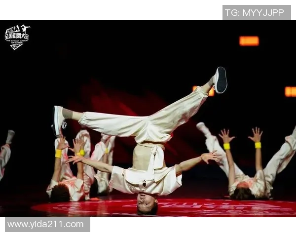 全国街舞大赛点评：杭州街舞队战术表现的独特魅力与精彩瞬间分析